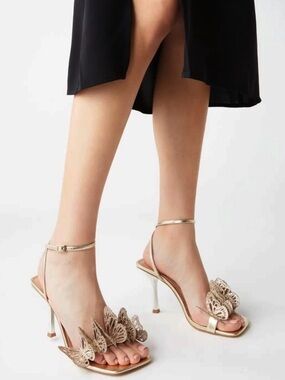 🆕{Steve Madden} Azariah Butterfly Ankle Strap Sandals